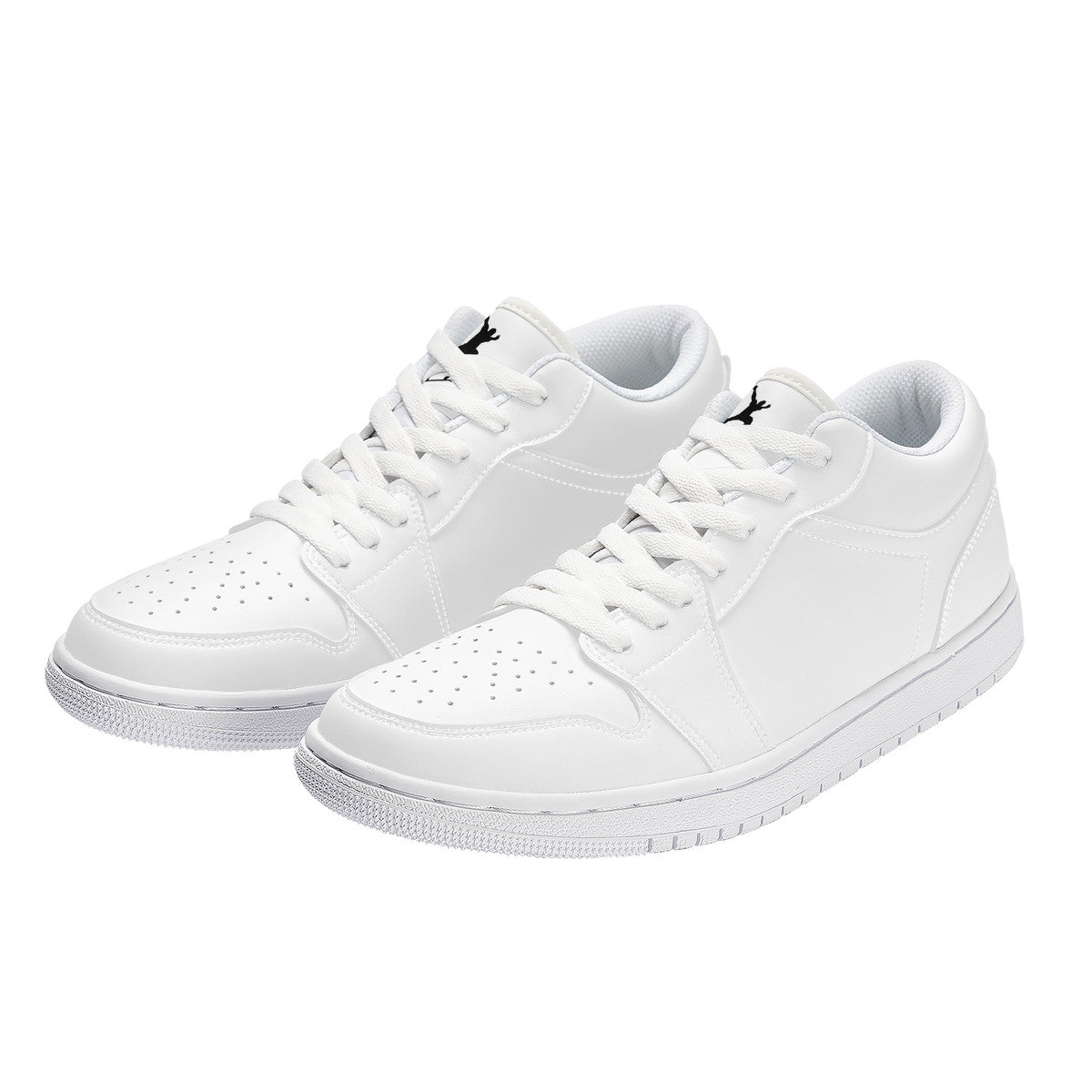 STE’  Low Top Skateboard Sneakers - White